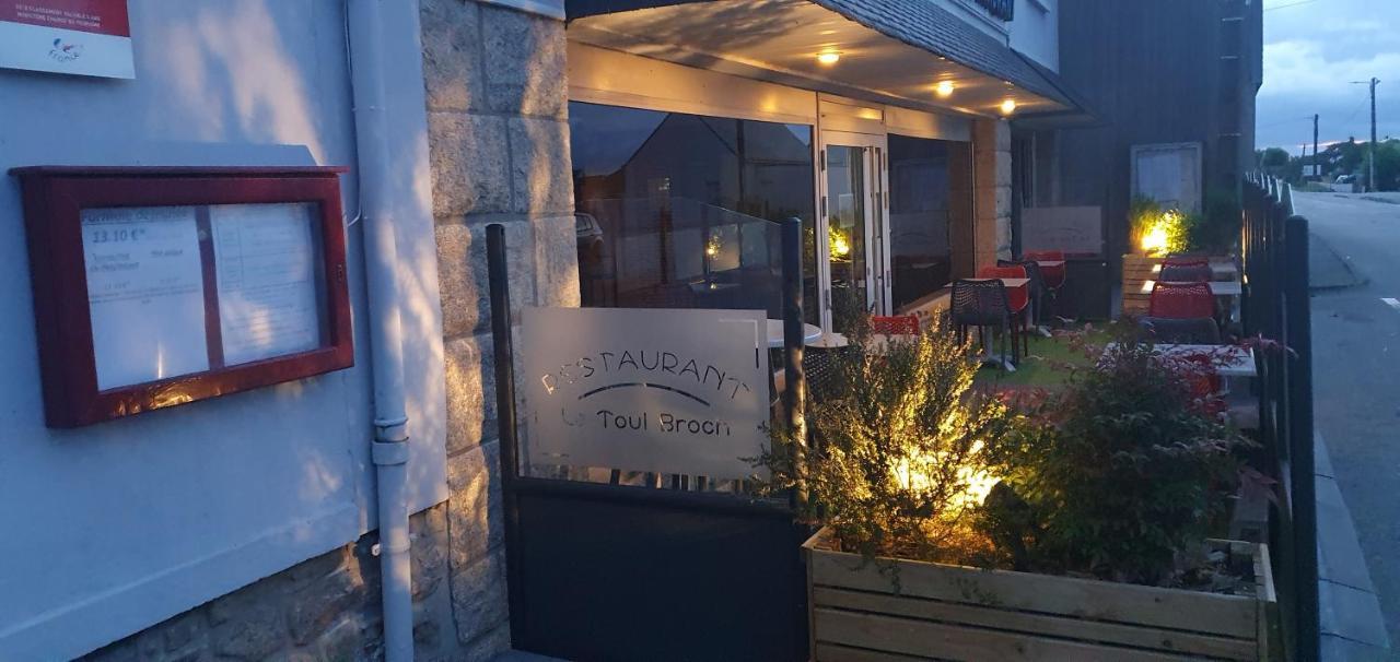 Le Toul' Broch Hotel Baden Eksteriør billede